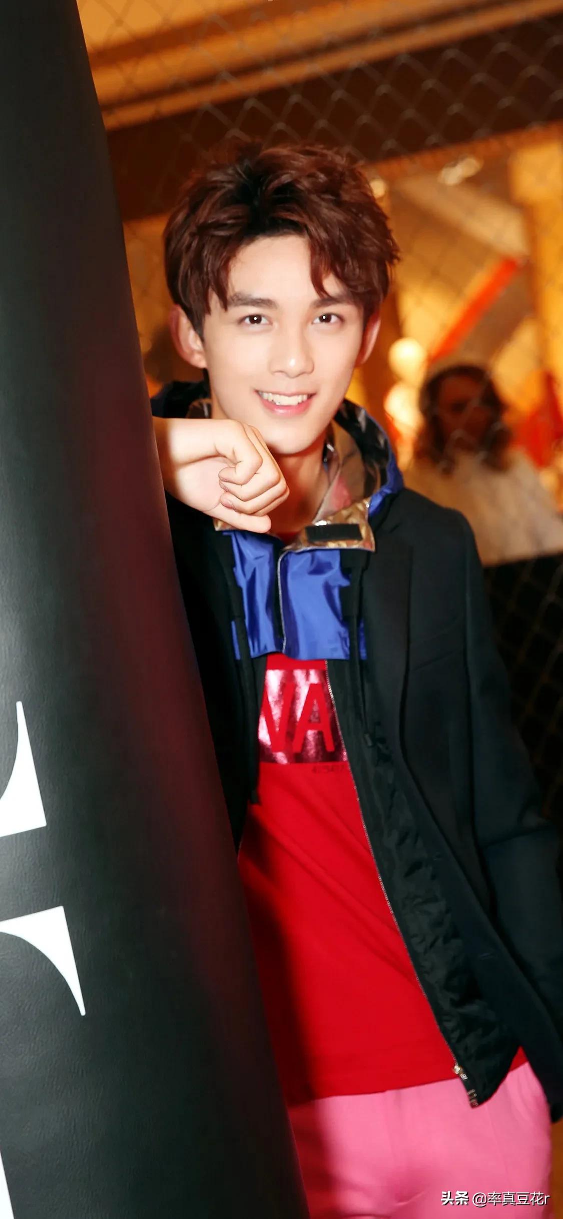 这样的男孩谁不爱-吴磊