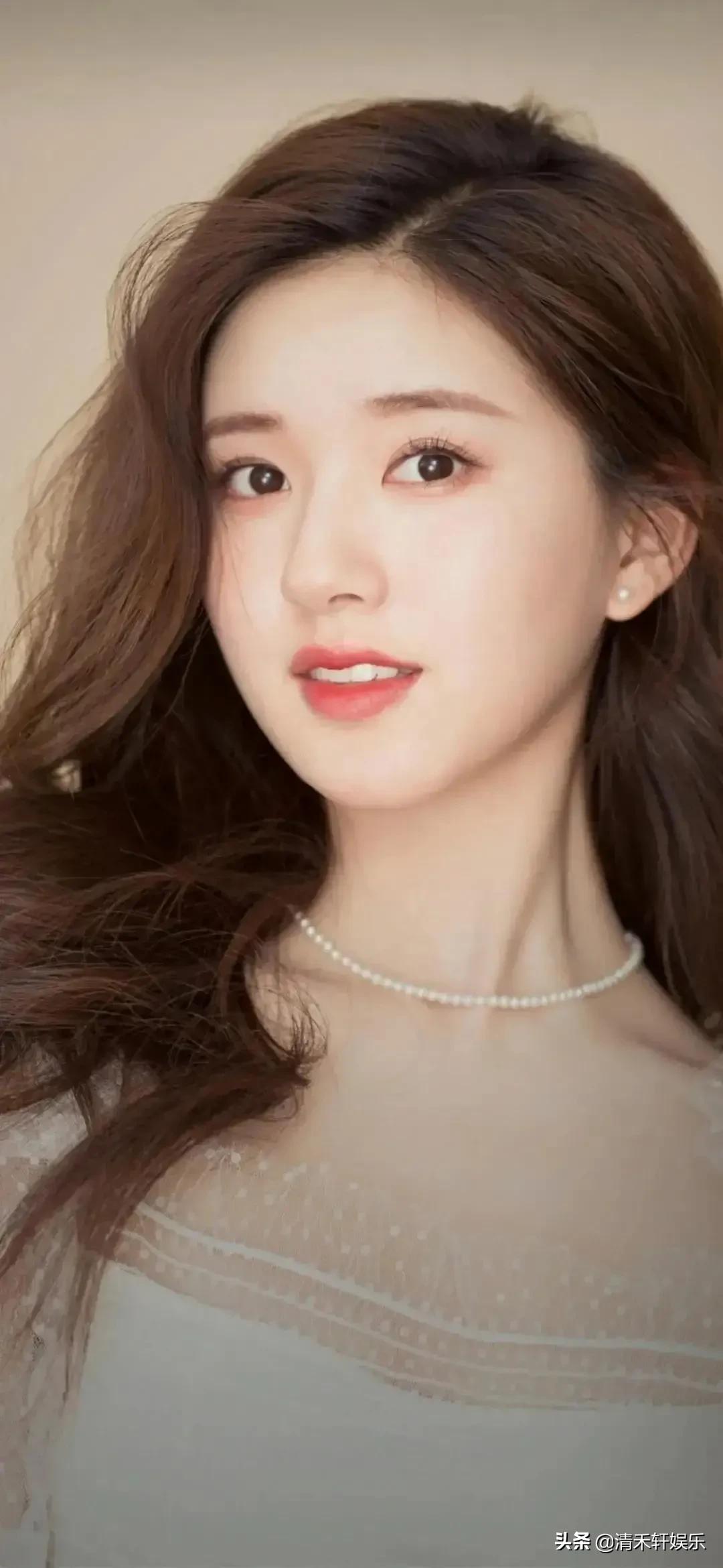 赵露思，最后一张嘟嘴照，特别好！可爱无敌，也特美