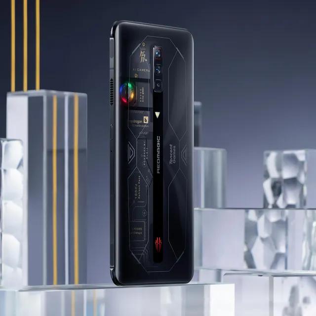 2022年上半年搭载骁龙8的手机(下)