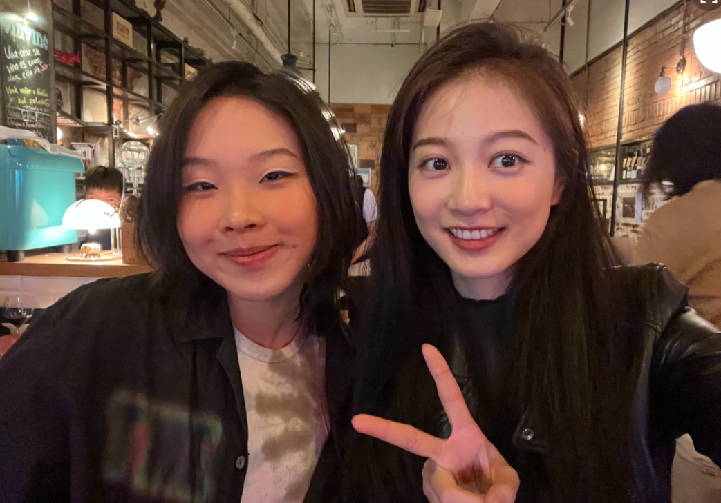 中传大四学姐冯琳，回校录制毕业班歌，参与歌曲创作，果真是才女