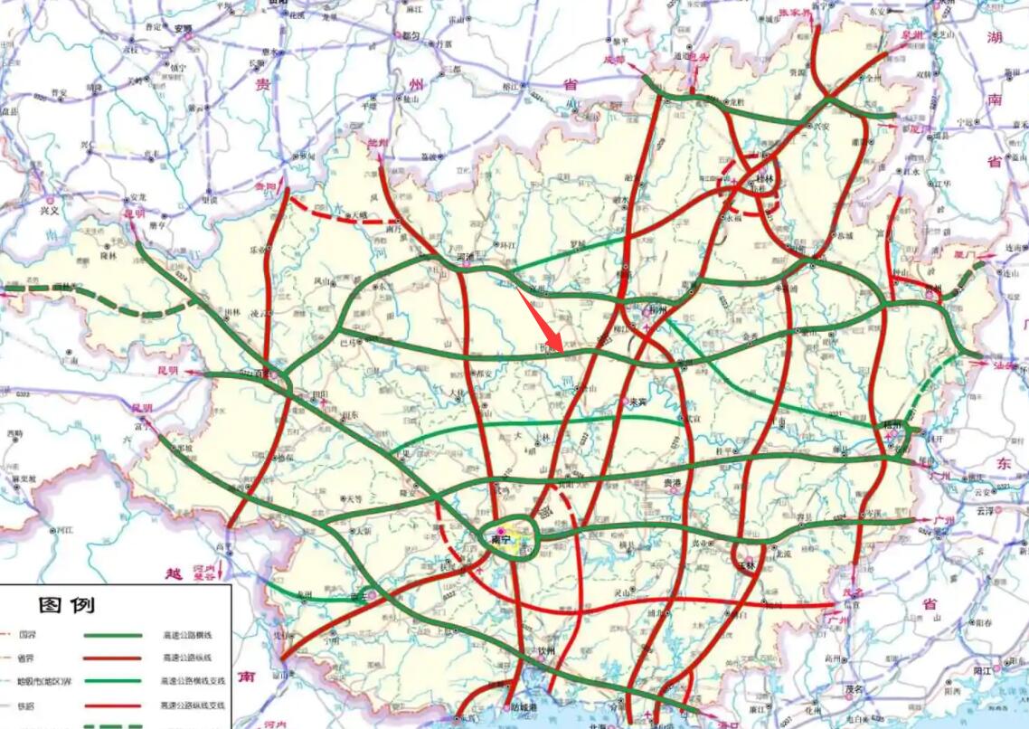 广西这条重量级高速公路呈东西走向，横贯桂中地区，长约480公里