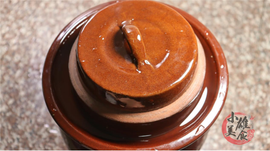 揭秘：妈妈用了30年的腌盐菜方法，老一辈传的手艺，放一年不坏