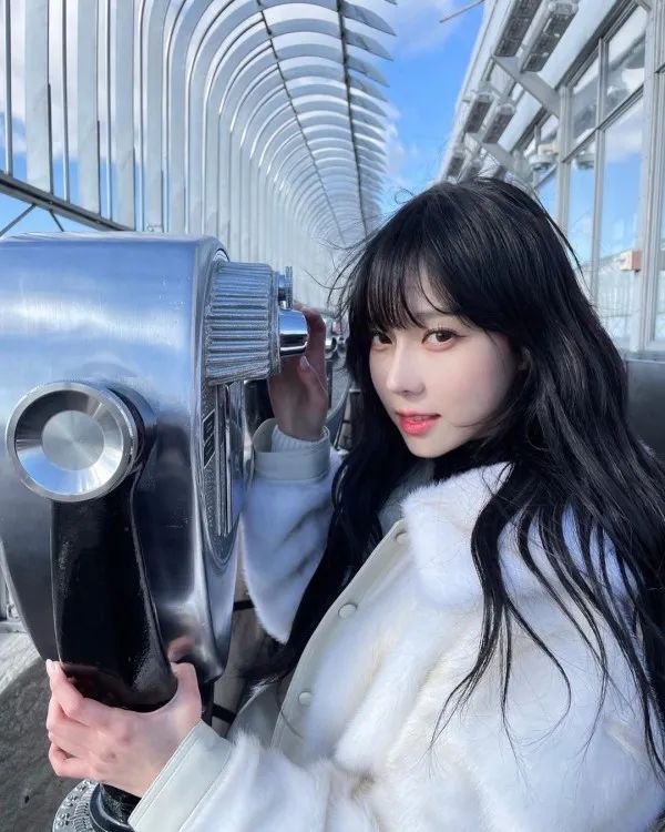 组合解散后逆袭?书写人生新篇章;winter是万能爱豆吗?