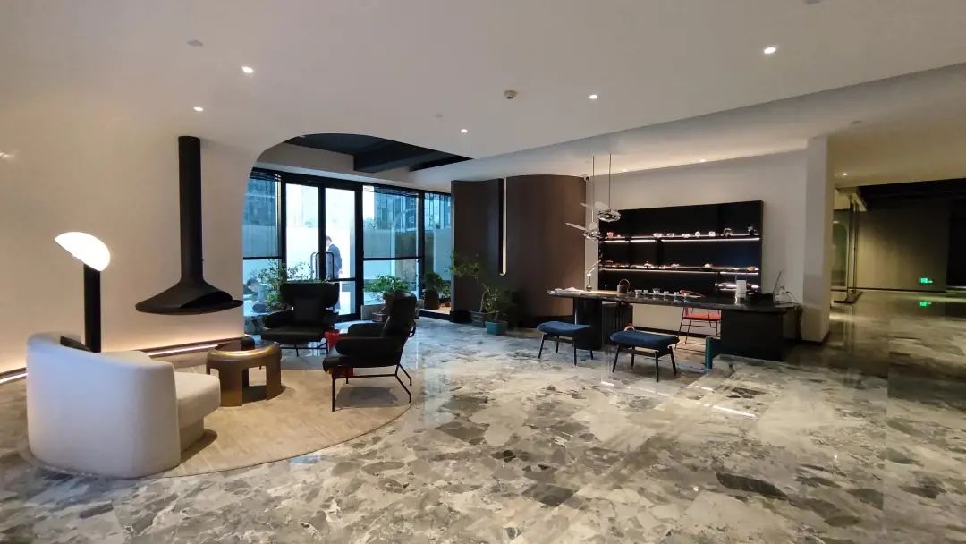设计见闻｜颜值型店面设计之莱安中心万象天地篇
