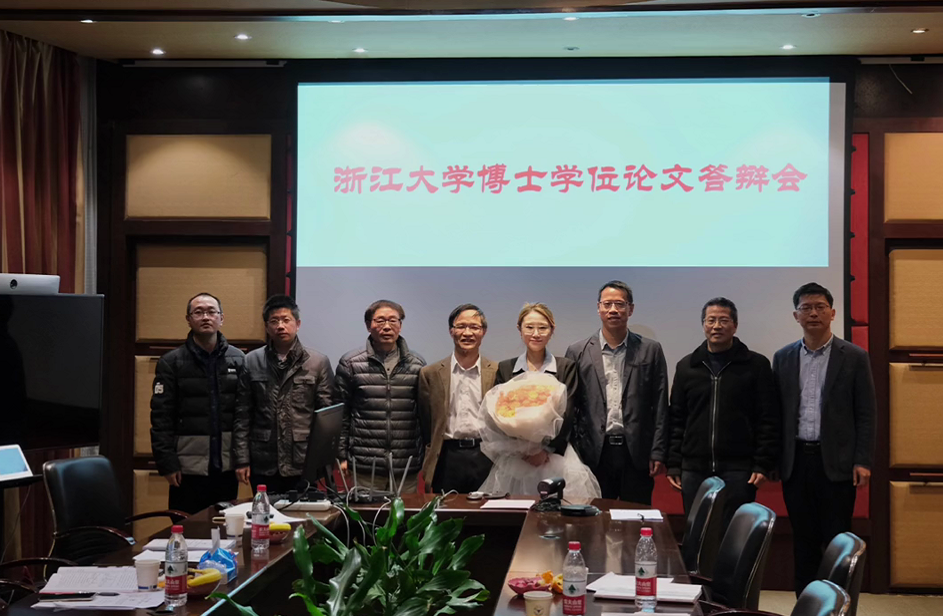 浙大博士答辩现场火了，看评论区各种跑偏：本科生杞人忧天了