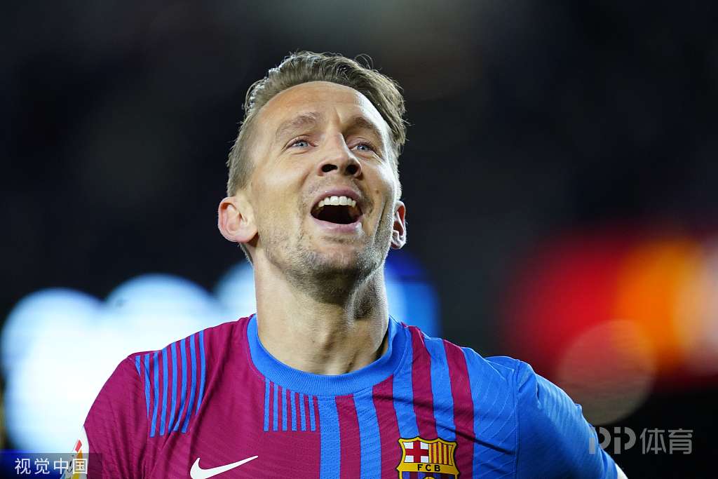 我没征召吕克-德容(西媒:没有优先购买权!