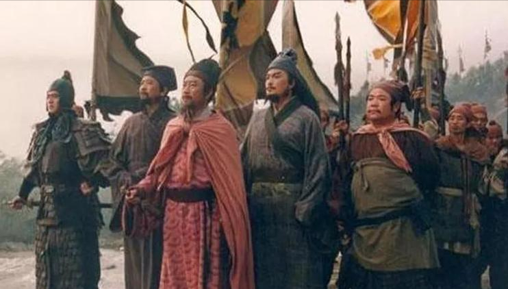 李靖飞：凭两段戏打动导演，61岁时患脑溢血，陆树铭为他筹款治病