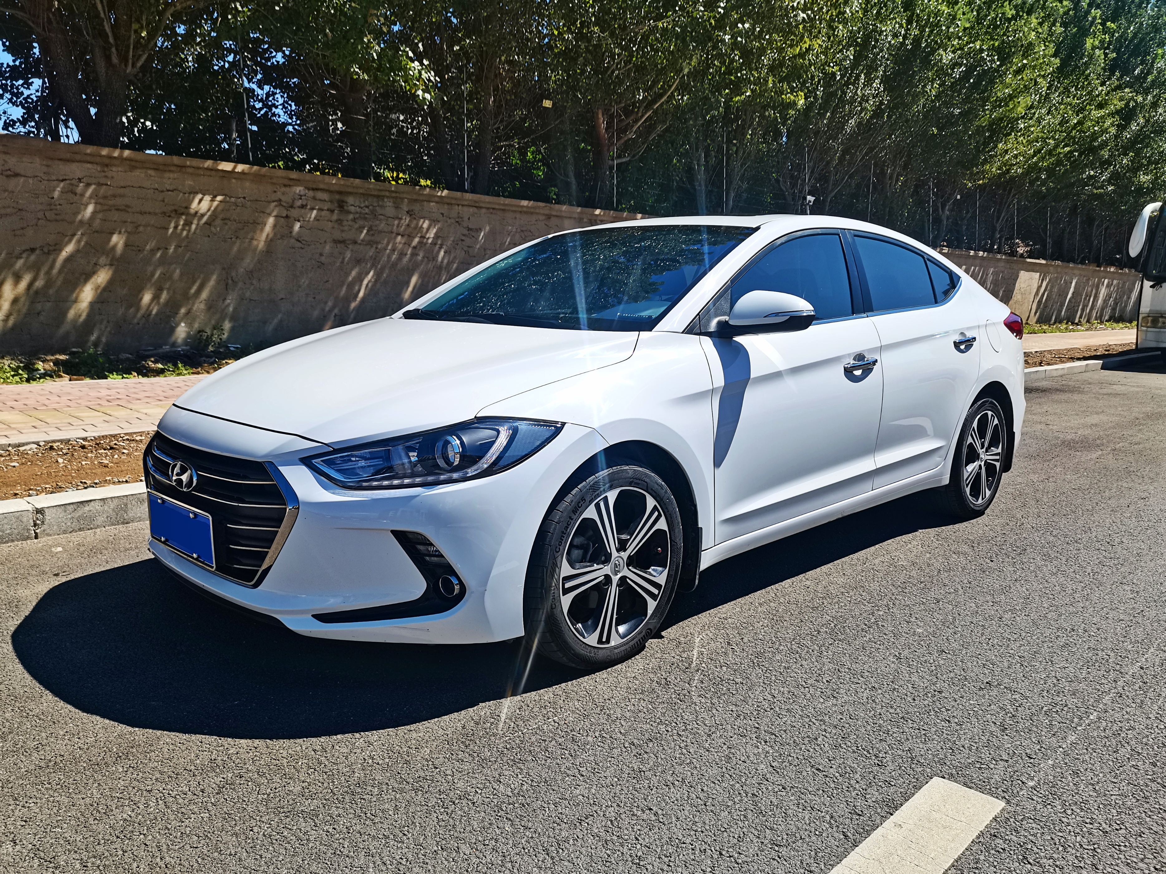 北京现代领动图片「北京现代领动图片白色」