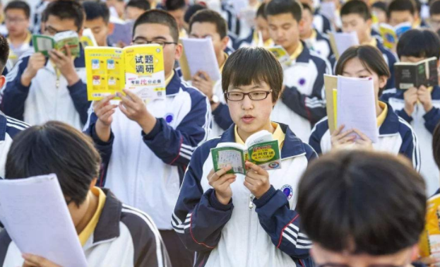 教育部明确规定，这些学生不得参加高考，即使成绩再好也没机会