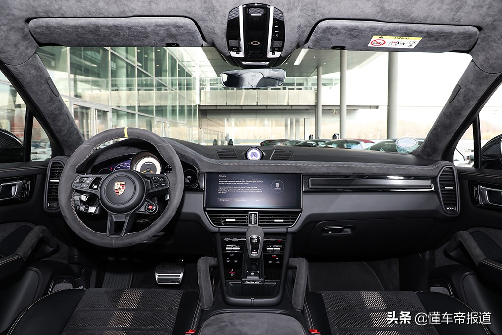 新车｜纽北SUV“圈速王”保时捷Cayenne Turbo GT静态解析