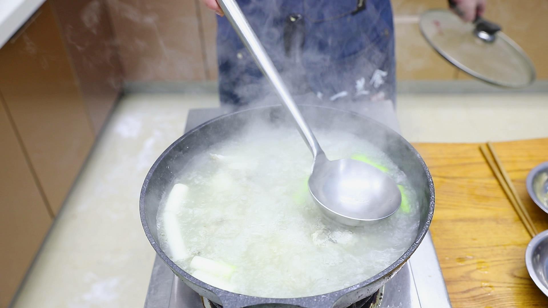 中老年人“最该吃”的食物排行！牛奶倒数第1，鸡蛋第4，建议了解