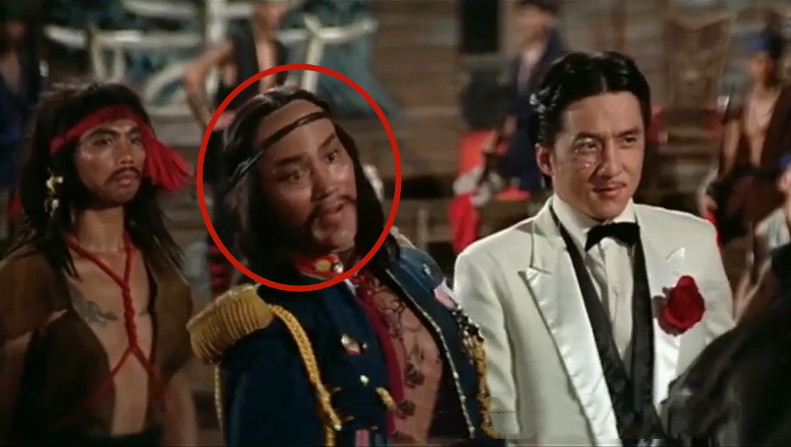 70岁武打巨星狄威罕露面！两鬓斑白仍显精神，曾一拳打断成龙鼻梁