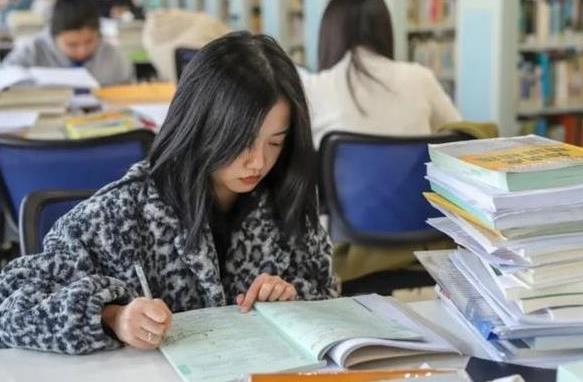 考研成功后发现，学硕和专硕区别有点大，未报名的考生要注意