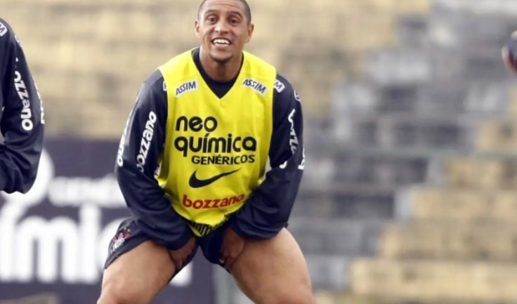 足球场上帅哥(足坛5大肌肉猛男:c罗体脂率7%堪比健美选手,卡洛斯大腿