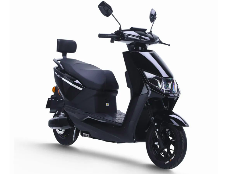 2款大功率电动车来了,减震柔软舒适,动力和续航都不错