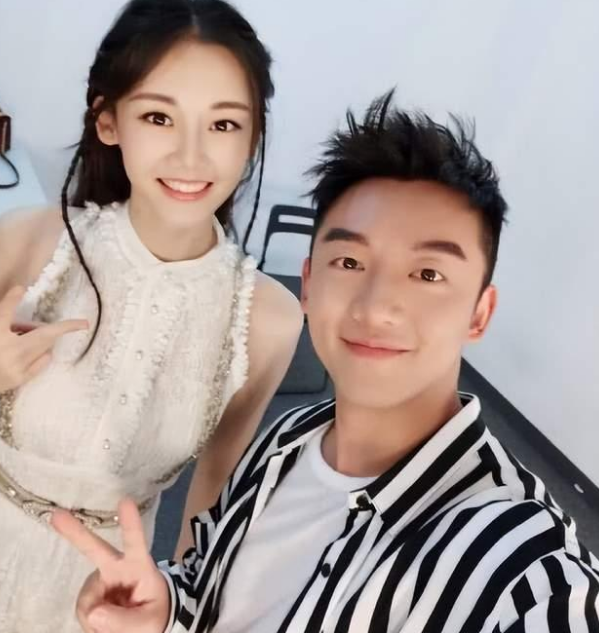 太拼!苗苗3胎生女,未出哺乳期怀孕,郑恺忙飞泰国,称一言难尽