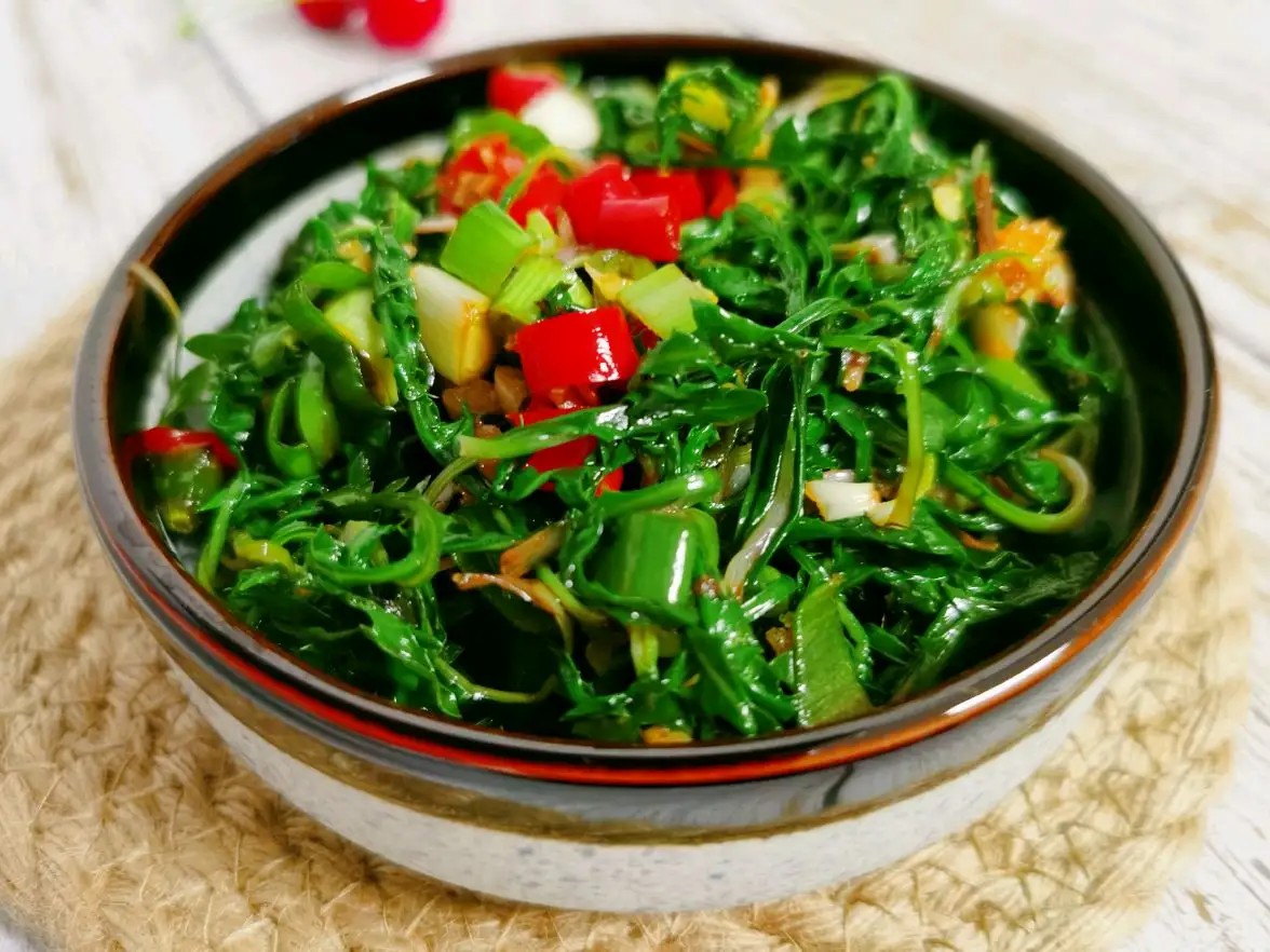 图片[2]-【凉拌蒲公英】做法步骤图 随手拌一拌 营养美味不上火-起舞食谱网