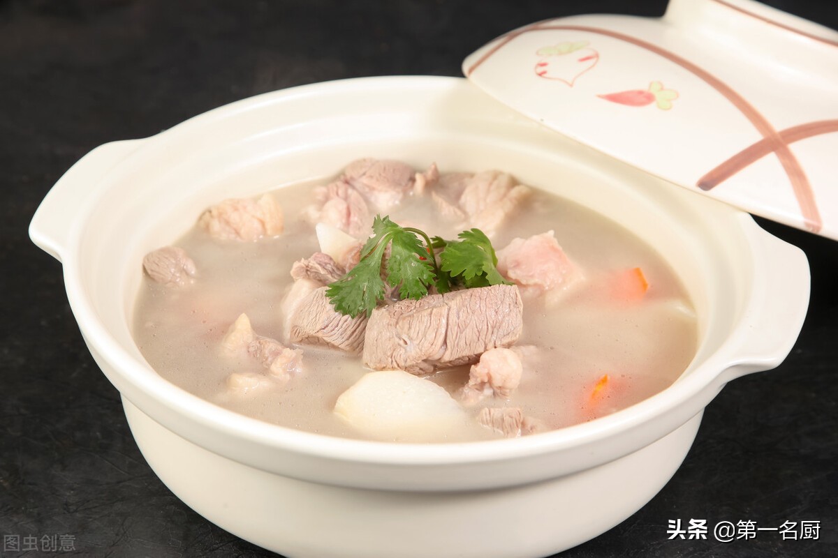 羊肉湯的做法及配料羊肉湯怎么熬,羊肉湯的做法及配料羊肉湯怎么熬視頻