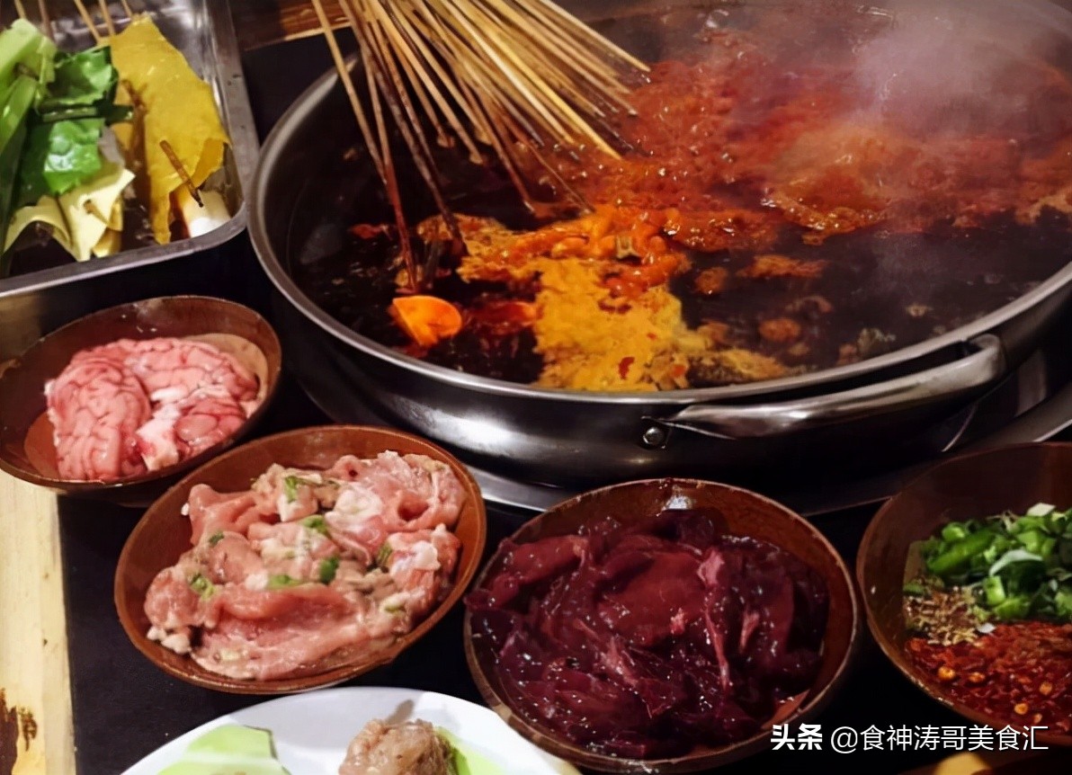 重庆名小吃有哪些（重庆10大特色美食小吃推荐）