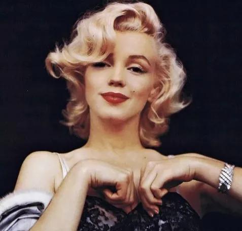 玛丽莲梦露：一个被大多数人误解的共产主义支持者