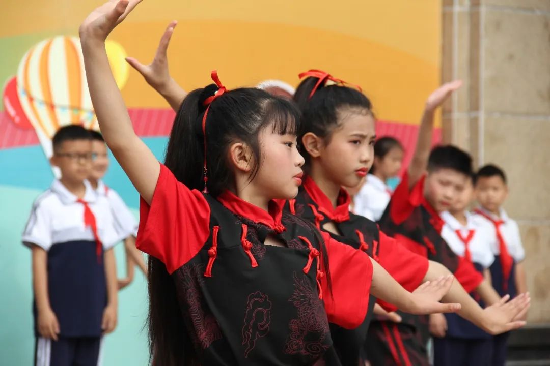 品味端午佳节 弘扬传统文化｜记九江小学四年级二班国旗下表演