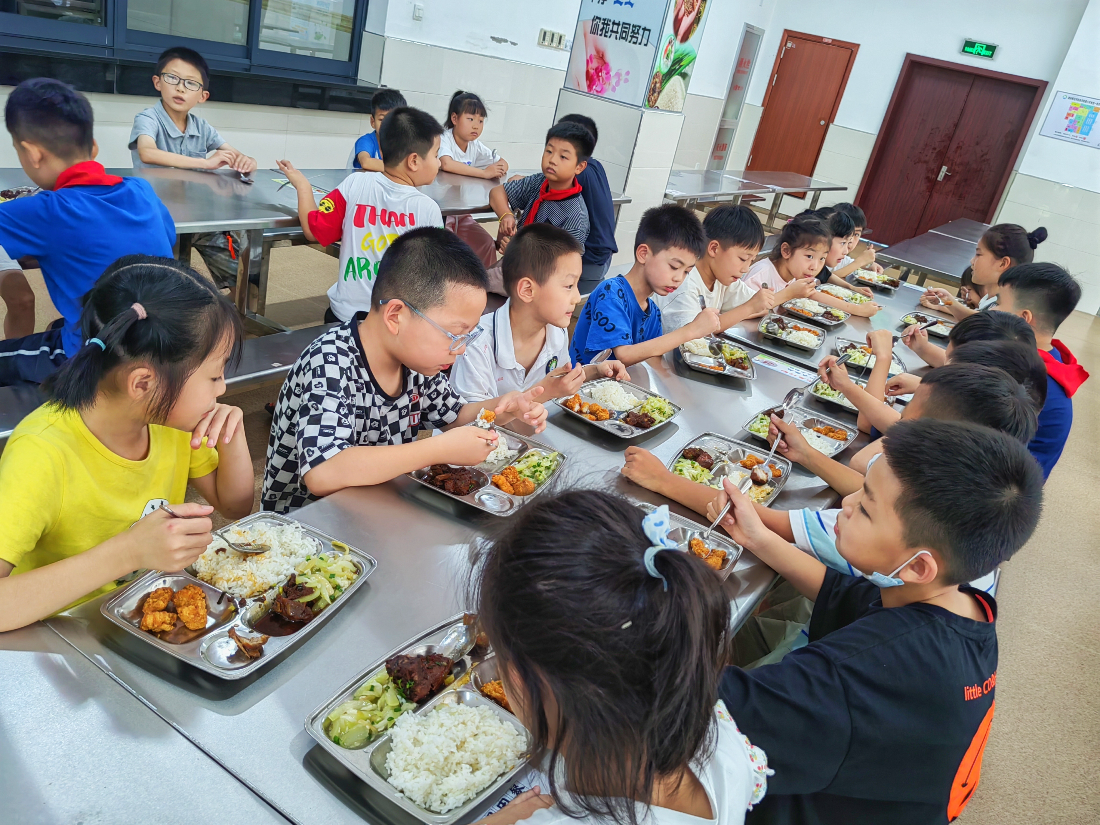 “学校帮你带娃”给学生家长带来稳稳的幸福感