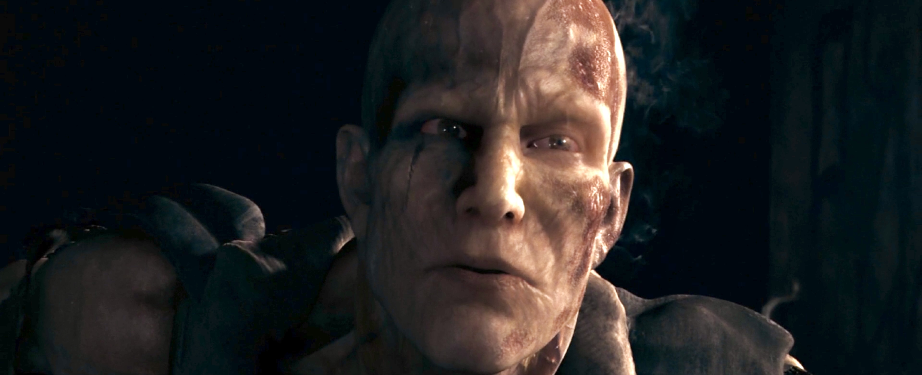 病毒造成56亿人死亡,6亿人变成丧尸,《我是传奇》夜魔起源揭秘