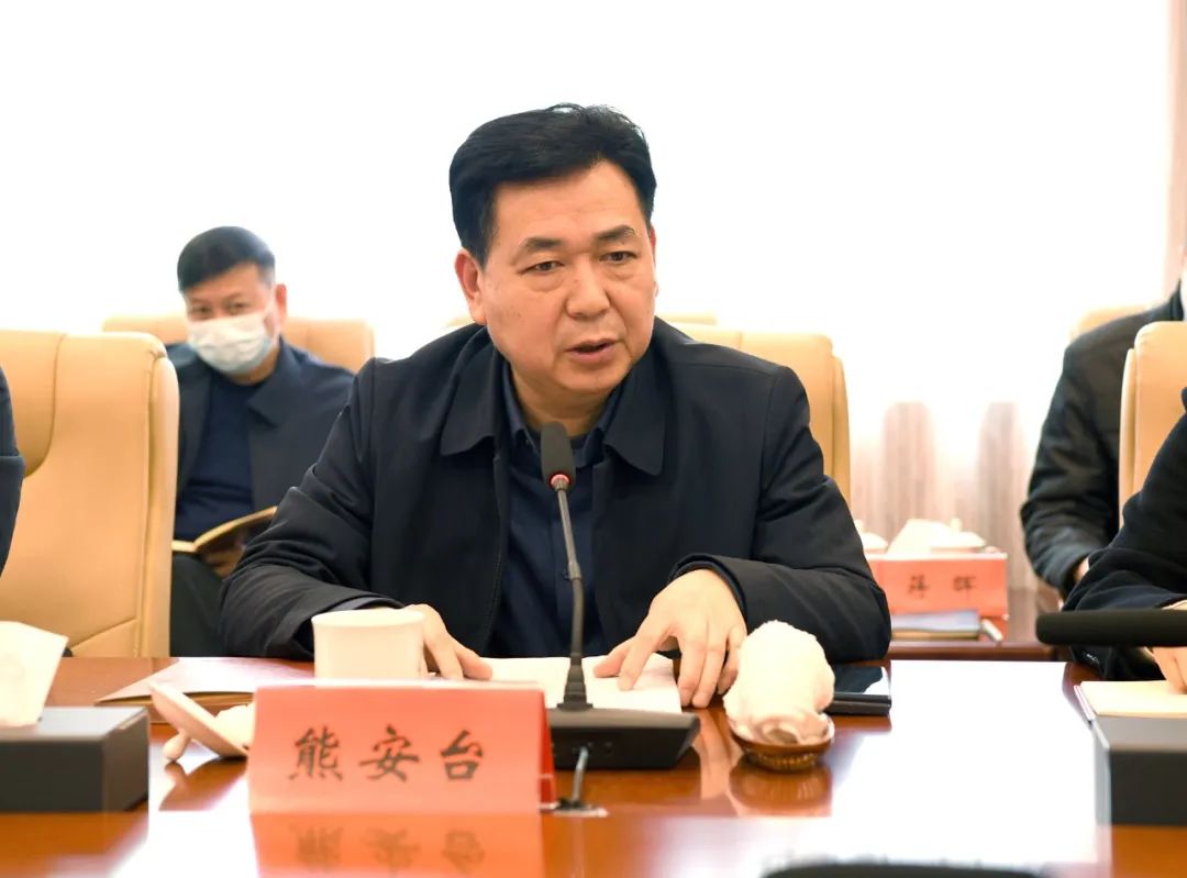 全市人大环境与资源保护工作座谈会召开