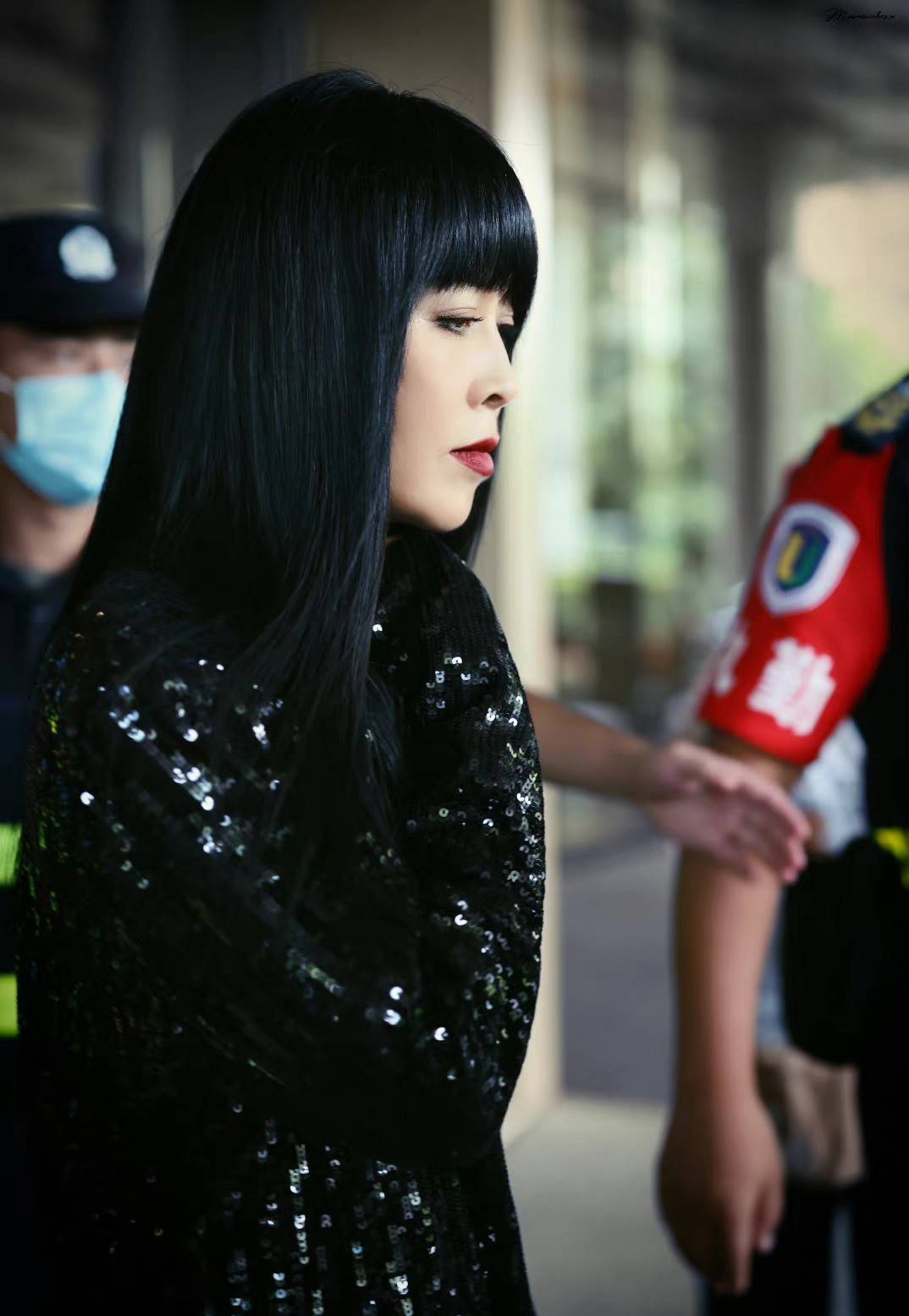 萌探最新嘉宾路透照曝光 欧阳娜娜马丽状态极佳