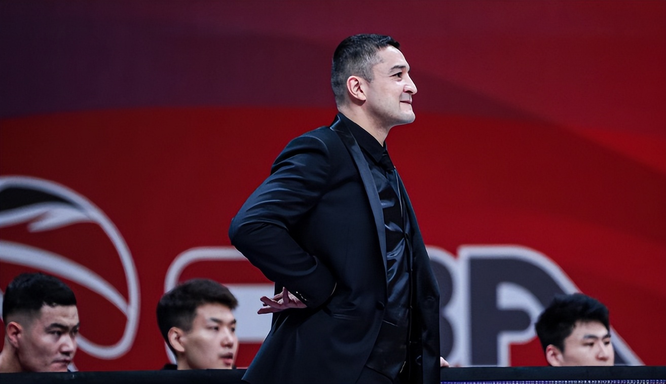 广东宏远篮球比赛哪里看（CCTV5直播！广东宏远迎战黑马球队，杜锋拒绝爆冷，全力冲击第一）