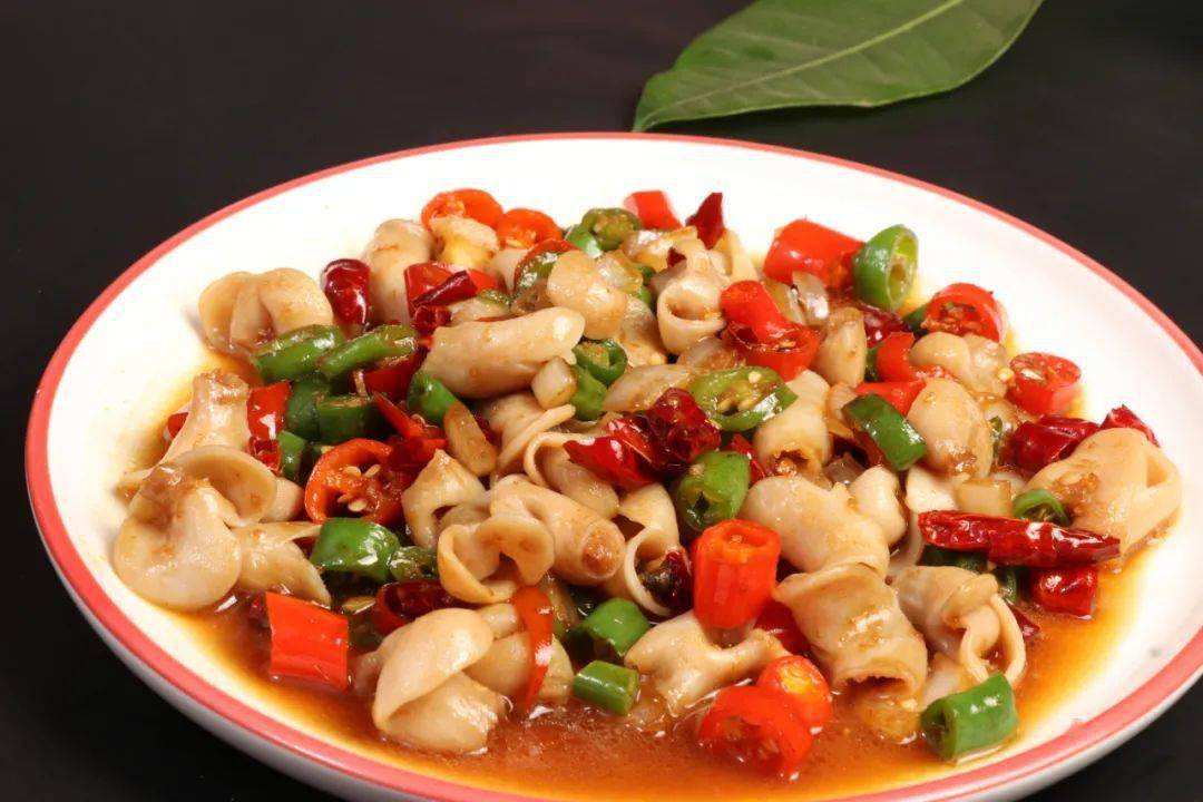 鱼肚怎么做好吃(教你营养解馋的酸辣炒鱼肚,美味过瘾超下饭,大家都吃