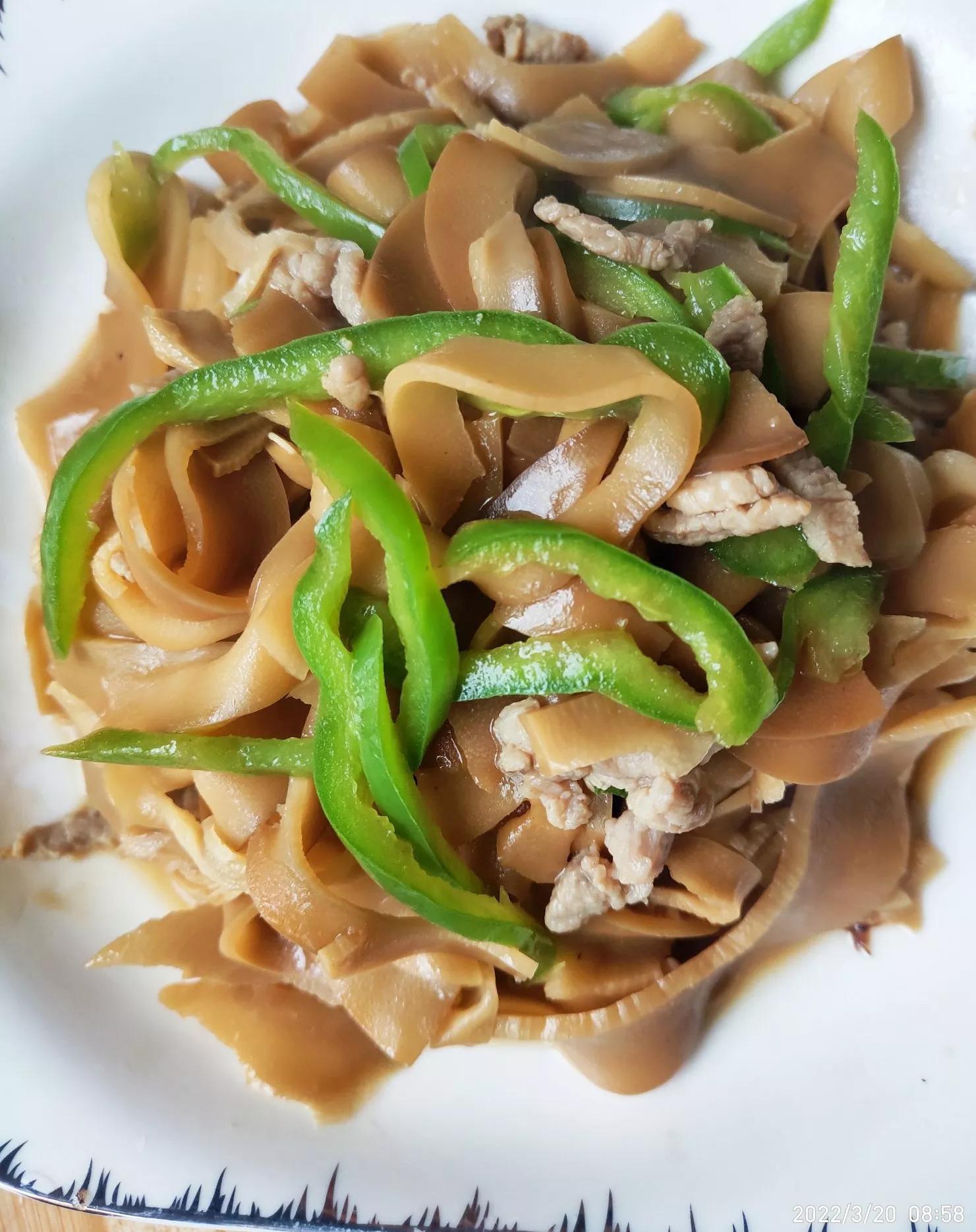 线下线上教学谁好？高三学生居家网课喜欢吃什么菜？（图文 做法）