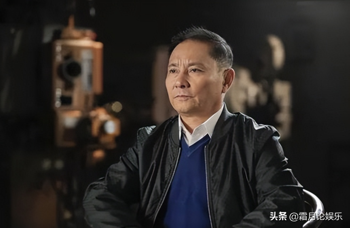 同样是演邓小平,把曹灿,马少骅,董子健等人放在一起,差别就出来了