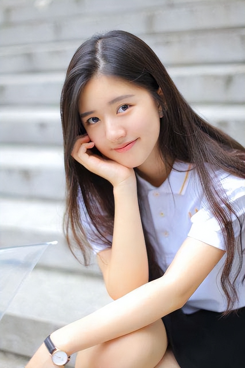 娱乐圈“白幼瘦”当道，我们有多久没看到过“珠圆玉润”的女星了