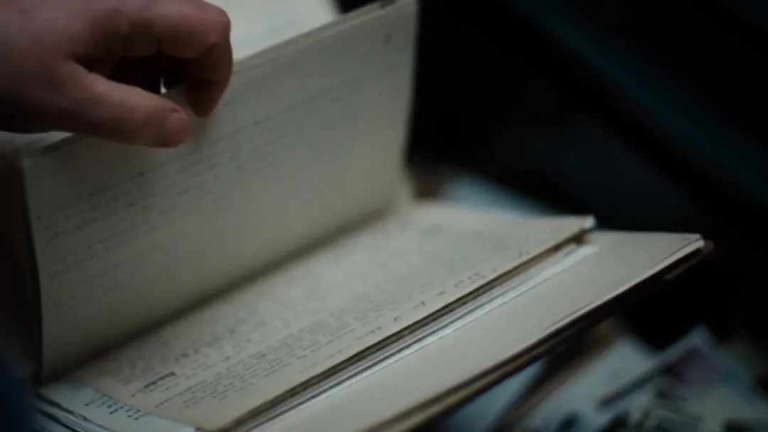 集中营里的中国爱人