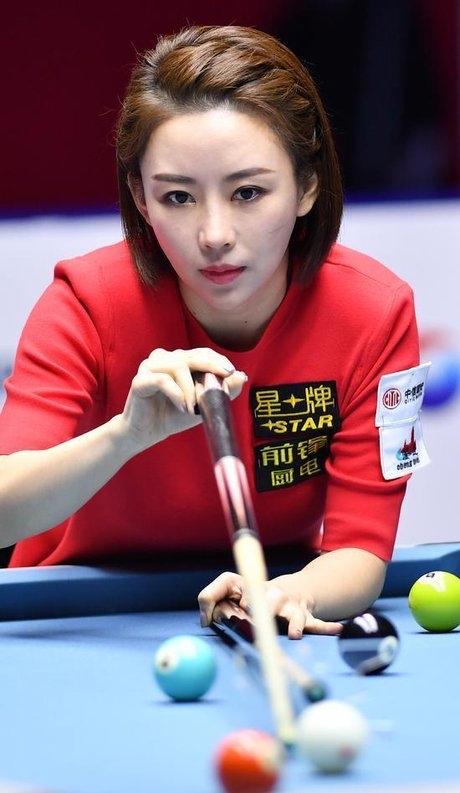 奥沙利文潘晓婷斯诺克比赛视频(九球天后潘晓婷,对战火箭奥沙利文