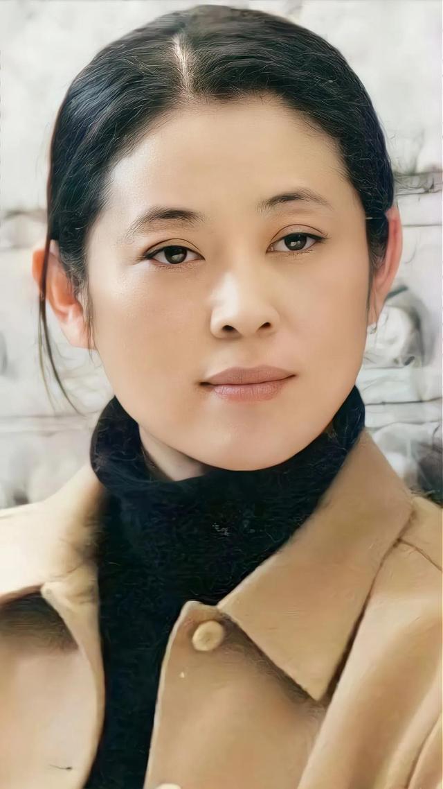 五段感情,六年同居,无缘陈凯歌的倪萍最终收获了稳稳的幸福