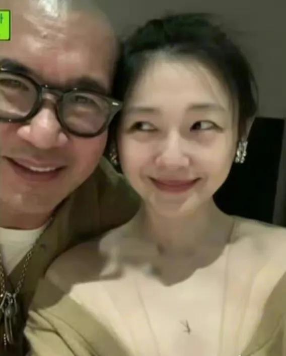 具俊晔在韩国的综艺里公开了他和大S的婚后生活照片