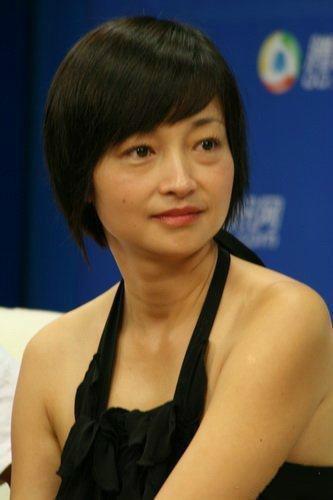 8位过气女明星窘况：卑微求工作，变脸被群嘲，徒留尴尬与心酸