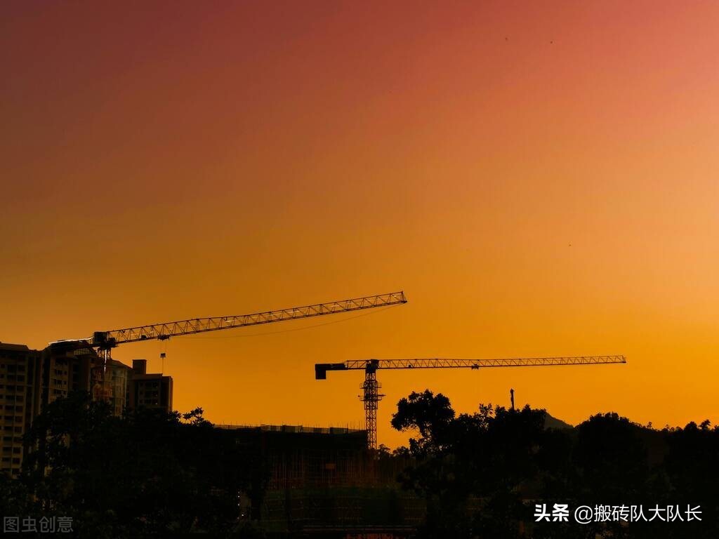 （软文预警）享受孤独 淬炼心性——工地认真落实集团公司学习精神