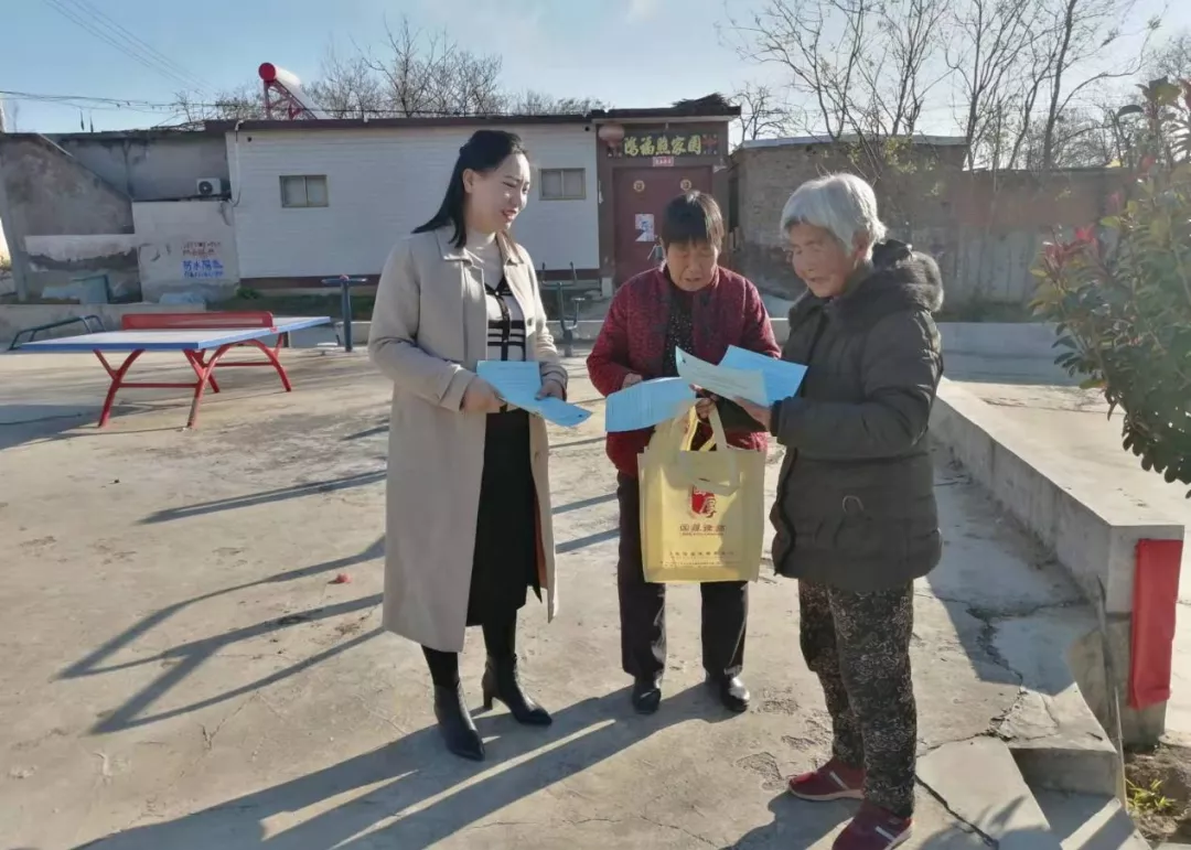 河南安阳:国厚律师事务所积极开展国家宪法日普法宣传活动