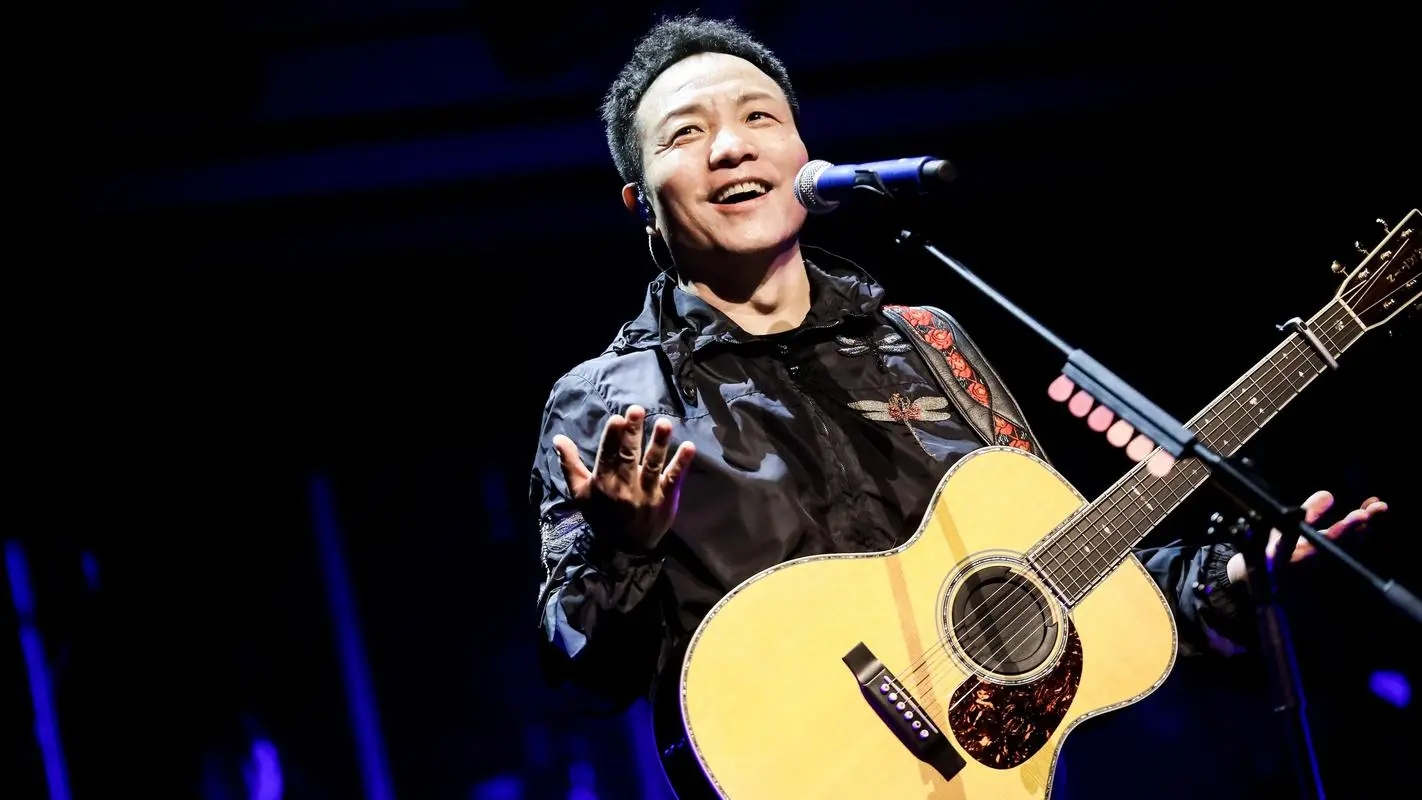 6首民谣中的天花板,句句不提爱,句句意难平,你最中意的是哪个