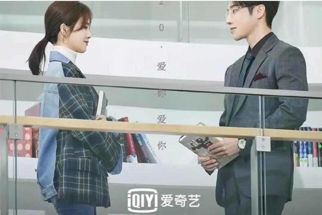 看陈乔恩主演的《遇见璀璨的你》又过来吃偶像剧的“瓜”