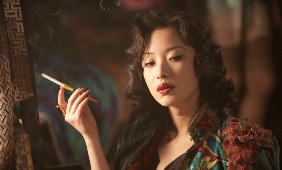 傍上张艺谋一炮而红,因六重门原形毕露,"黑料女王"倪妮现形记