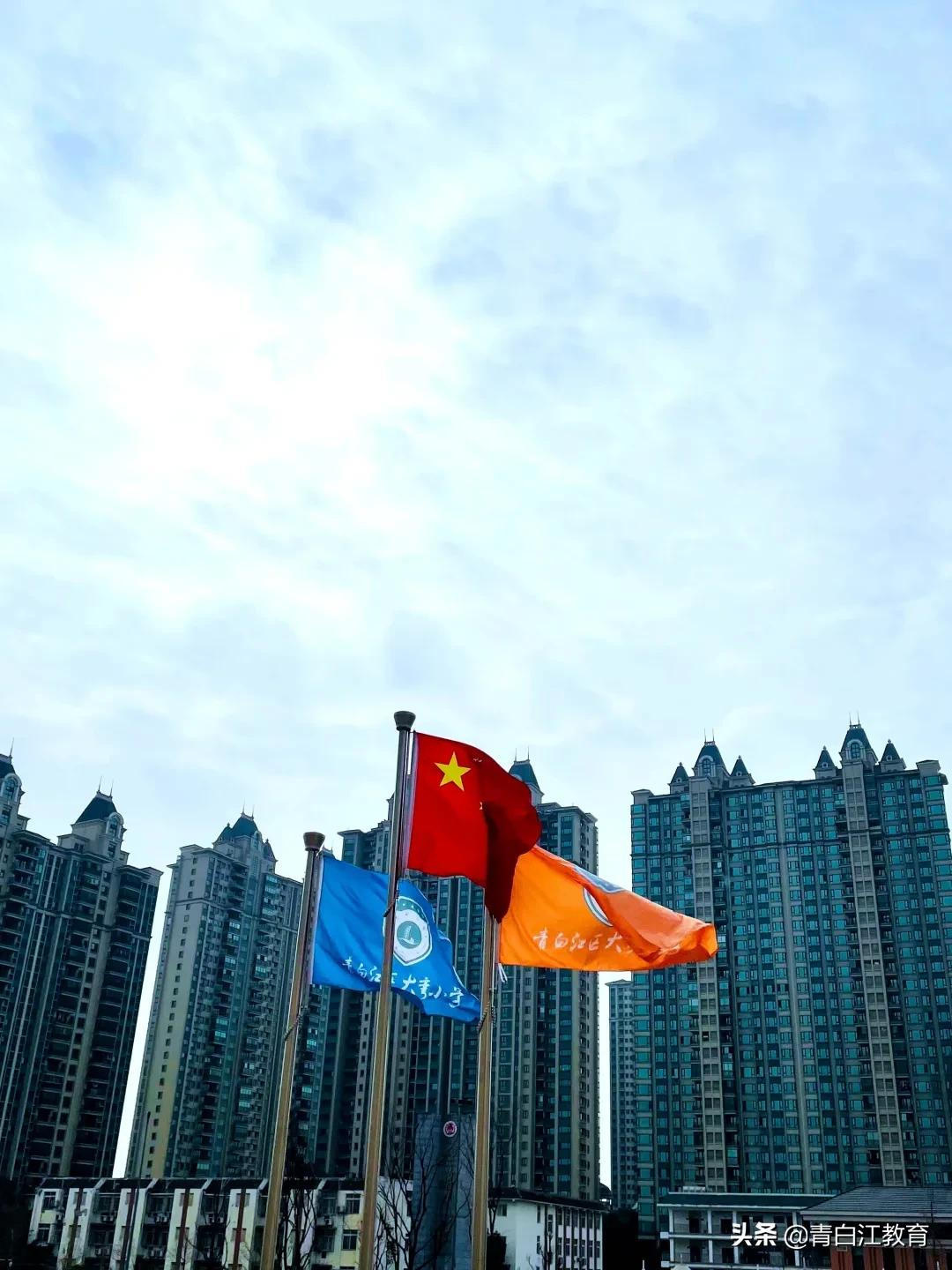 秋冬美图来袭① | 为你喜欢的校园美景投票吧