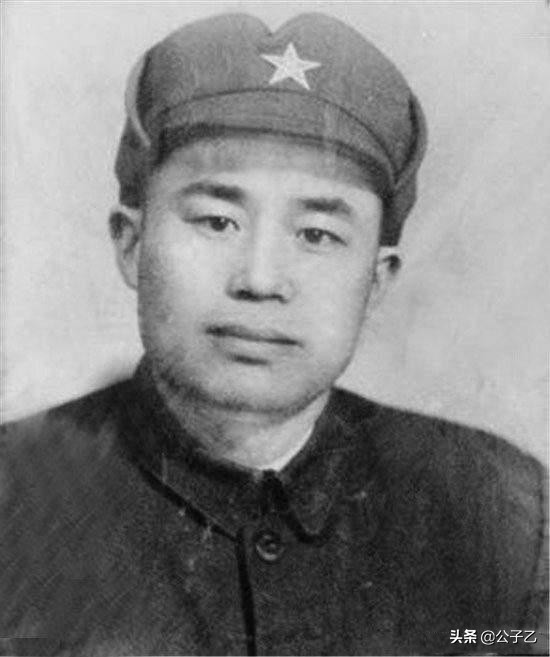 王近山“出轨”在前，为何至死不肯原谅前妻？女儿：我能理解父亲