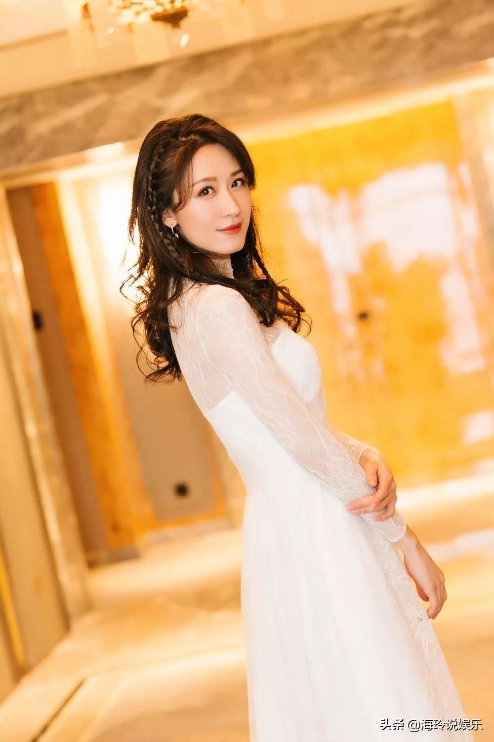 张雯，36岁至今单身的她，美得无可挑剔