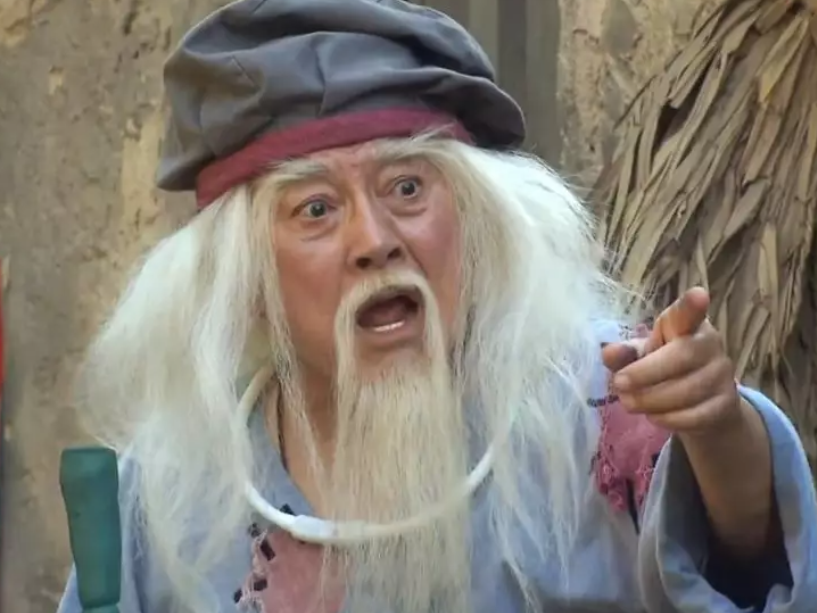 刘恺威爸爸79岁大寿!被追问李晓峰赴港待产传闻,再度替儿子发声