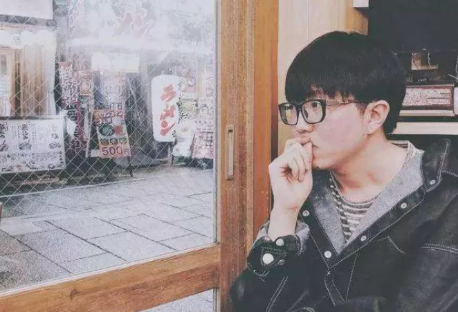 从男护士到好歌手，母亲离开10年以后，毛不易终于可以让她放心了