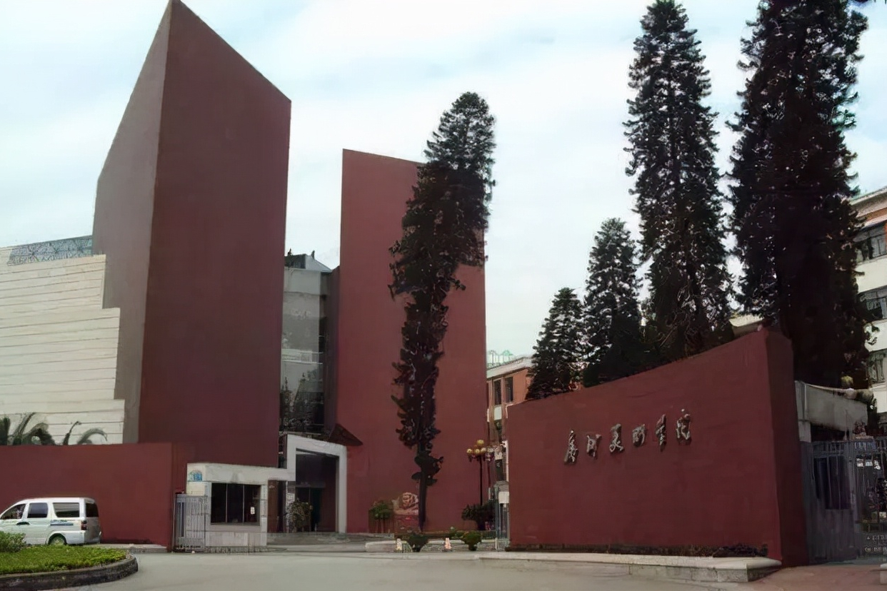 9大美术学院2022年招生人数变化！广美扩招最多，谁又在减招呢？